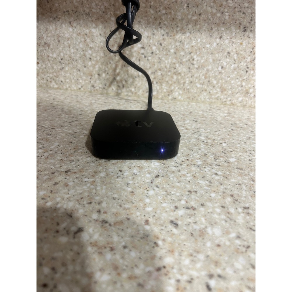 Apple TV HD Model A1469 Media Streamer‎ Black With Power Cable No Remote Working